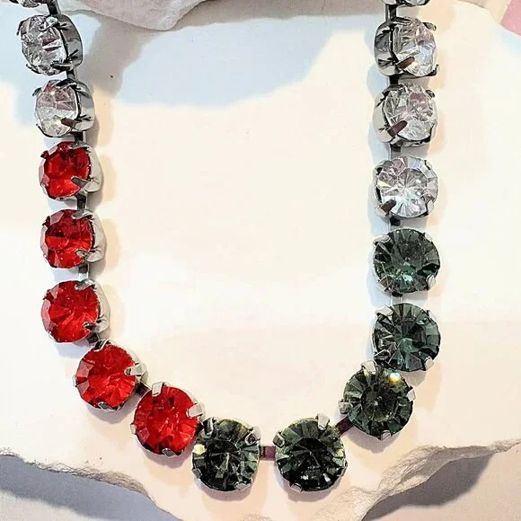 NWT "Winter Jewel" Collection Red Green White Crystal Tennis Cup Chain Necklace - Picture 3 of 5
